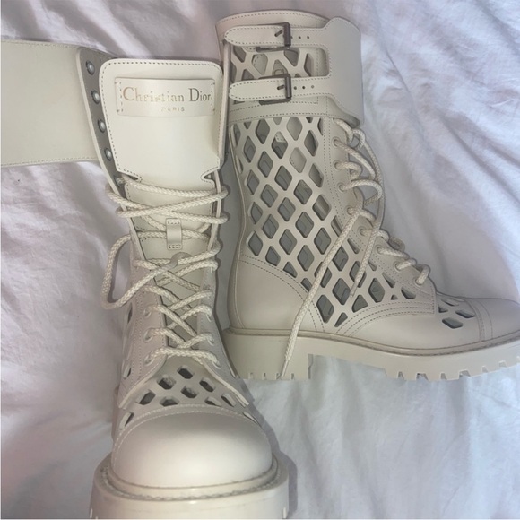 Dior Buckle Detail Boots - Picture 4 of 7